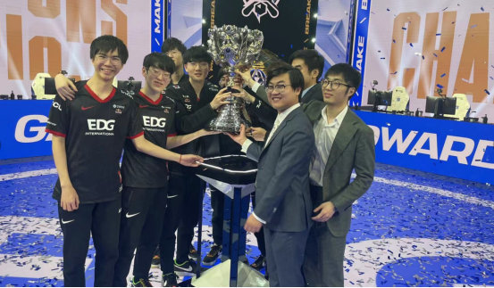 9个篮板和 9个篮板和